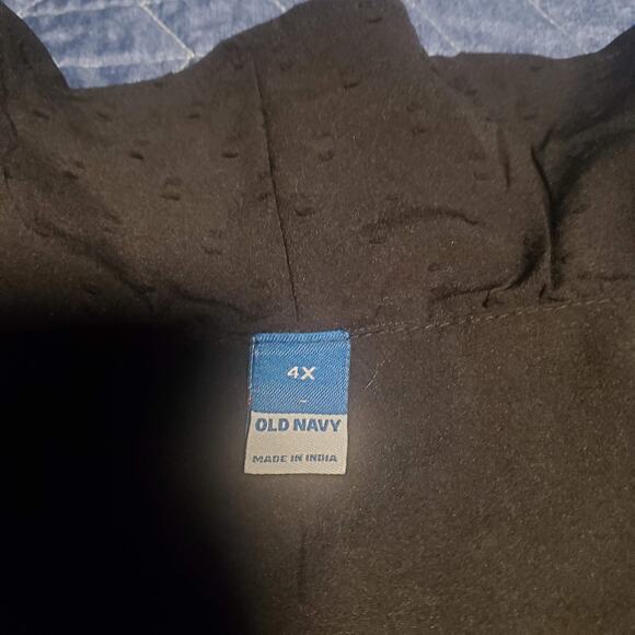 OLD NAVY ~ New! Plus 4X ~ Black Clip-Dot Ruffle Trim Blouse Black - Picture 7 of 10